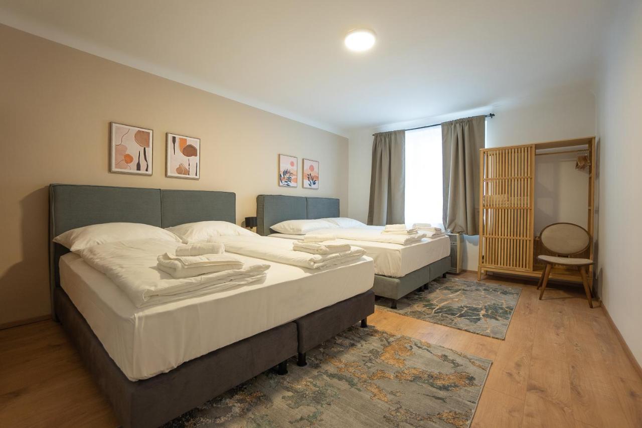 A 2-Bedroom Apartment With A King-Size Bed And A Balcony Is Located Just A 15-Minute Walk From Stephansplatz. فيينا المظهر الخارجي الصورة
